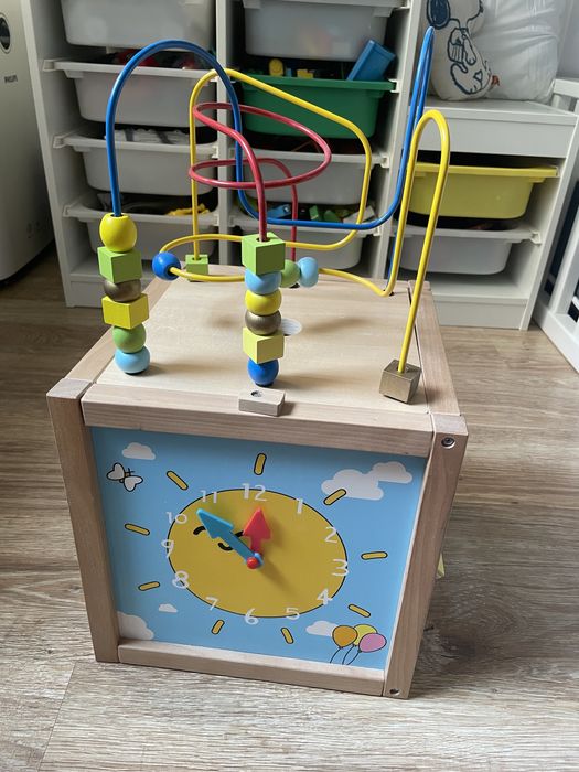 Cub multifuncţional de lemn de la ELC