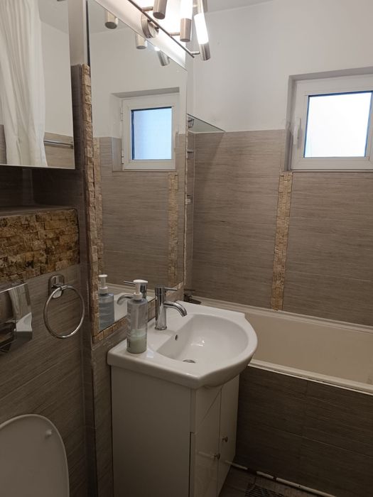 Închiriez aprtament în  Cluj  cart Gheorgheni la 3min de MOL str Her