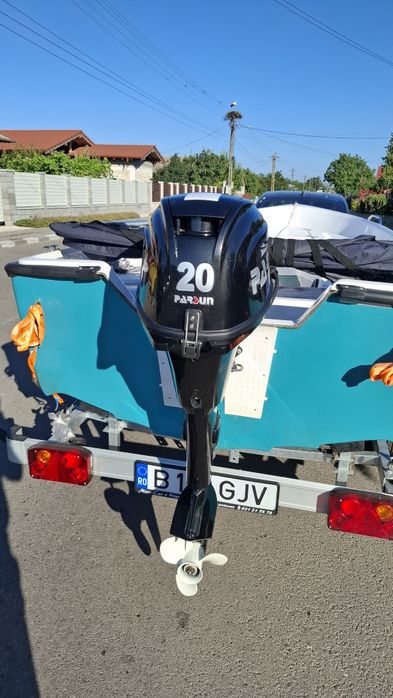 Motor barcă Parsun 20 CP EFI (Injectie) - 2022 - Doar 50 ore - Ca nou