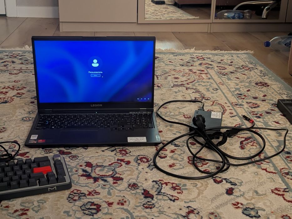 Игровой ноутбук Lenovo