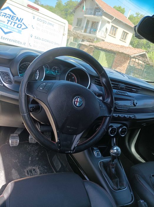 Alfa Romeo Giulietta на части