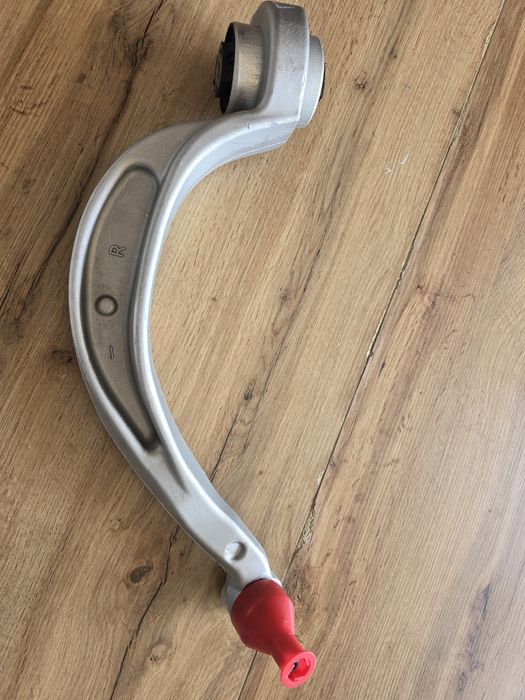 Brat suspensie audi a4
