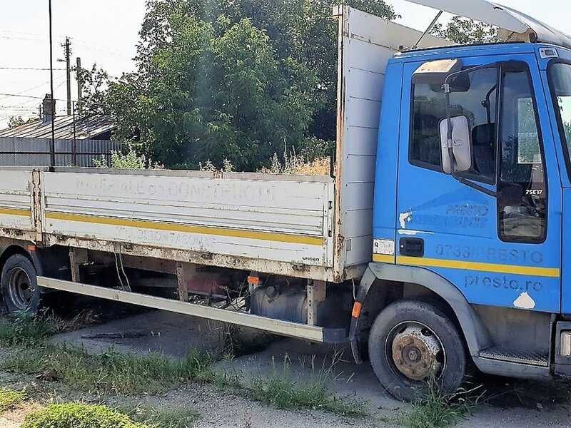 Iveco Eurocargo ML75E - Platformă 6.5m - 7,5 tone - 175 CP - 2002 - 360.000 km - stare bună