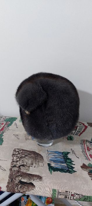 Продам женские шапки