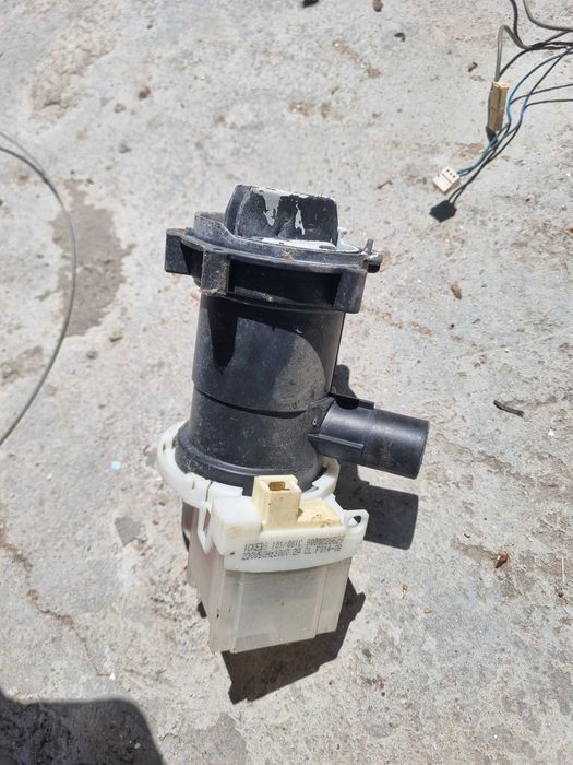 Пералня Siemens WM14A162/11 на части