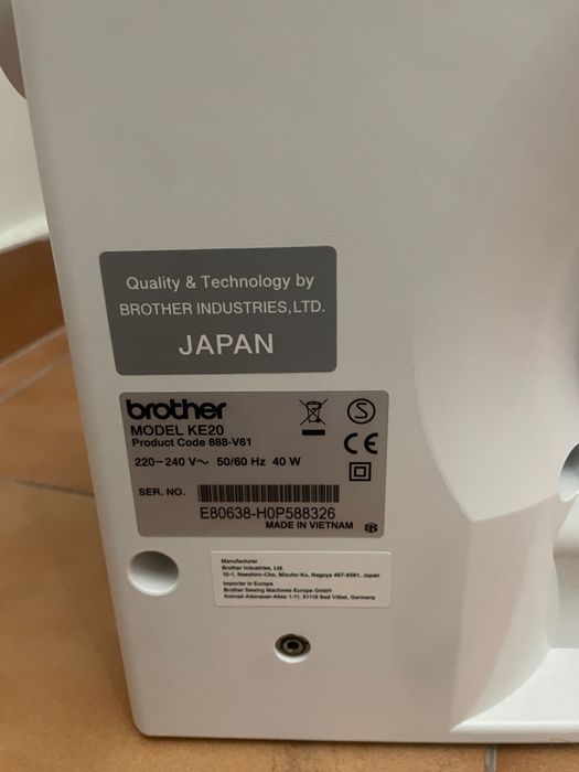 Mașină de cusut Brother