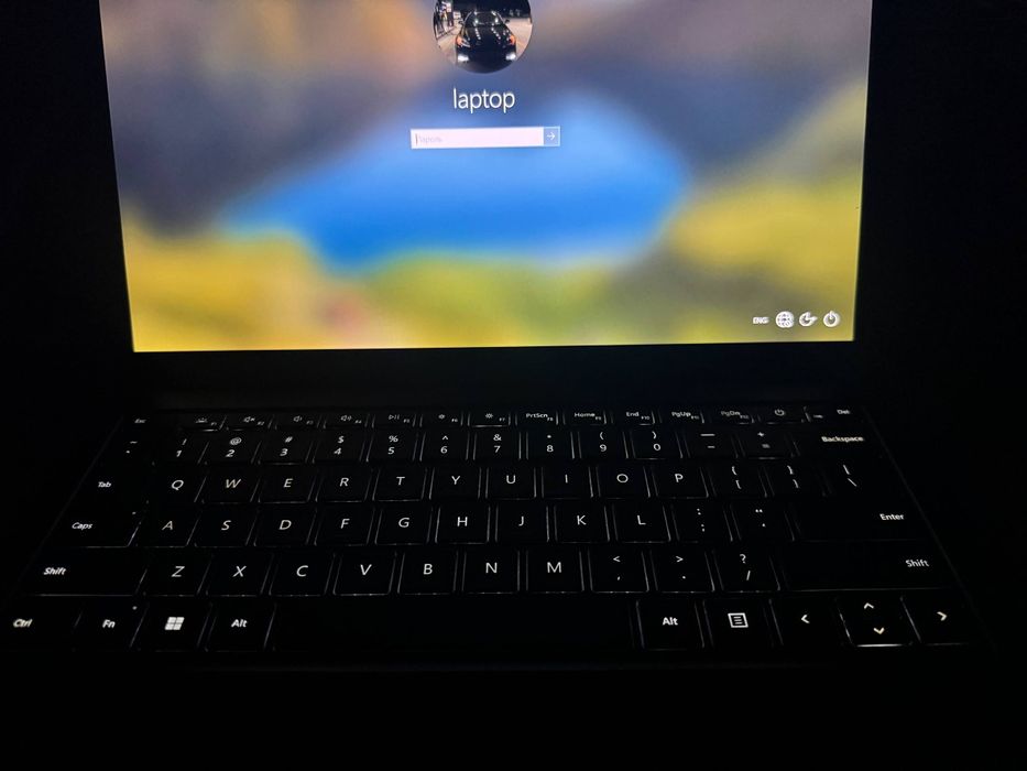 Microsoft Surface LapTop 3    8/256