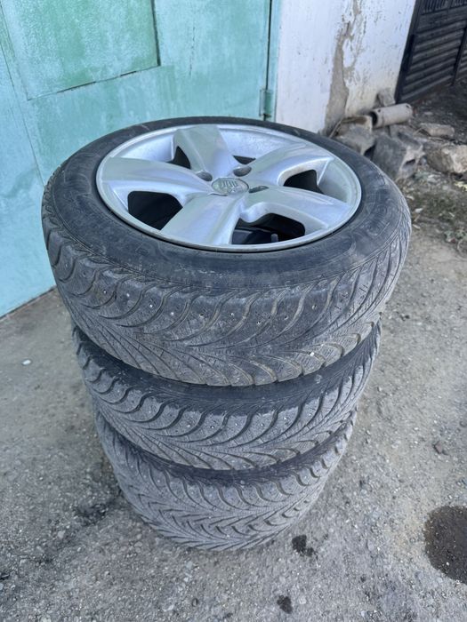 Продам диски с резиной R15