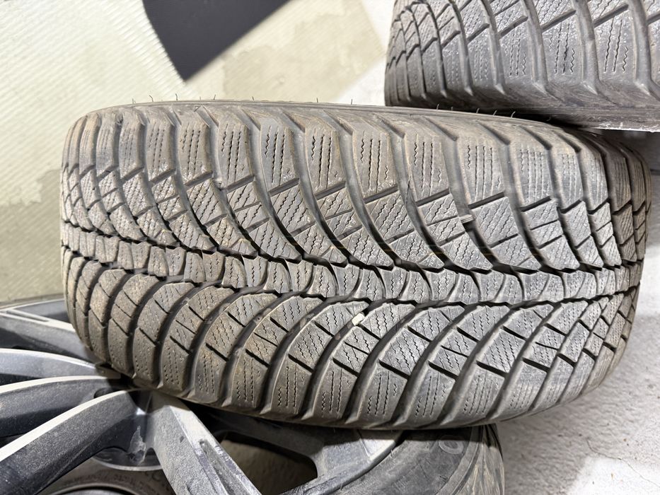 4бр 245/40/19 Kumho WinterCraft WR71 DOT21