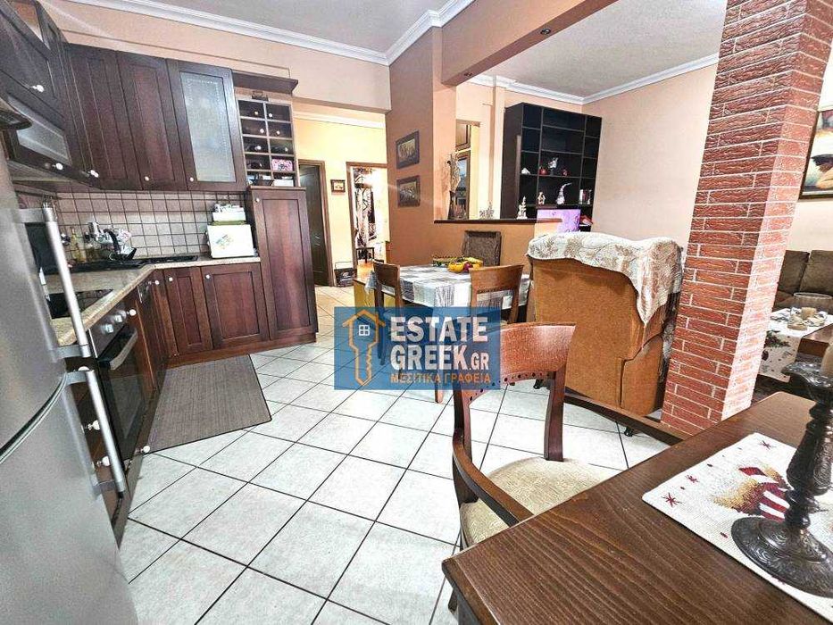 Продава се Четиристаен апартамент в Пловдив, Филипово - 95 кв.м за 779 €/кв.м - Снимка #5