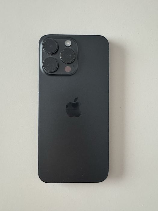 Iphone 15 pro max 256 black titanium