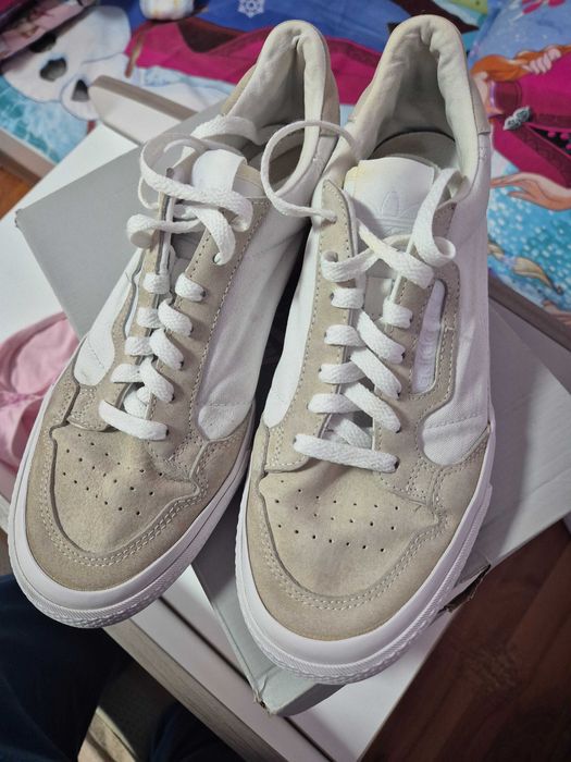 Кецове    Адидас