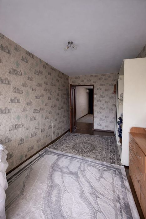 Продаётся 2 комн район Зигзаг