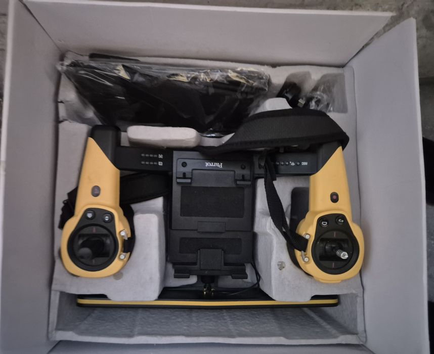 Parrot DronaParrot  Bebop FullHd