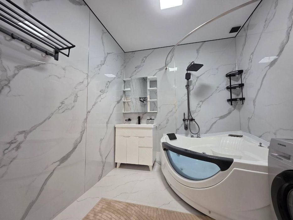 Срочно продаётся 4 ком Новостройка 40 лет Сарбаст пива ор-р