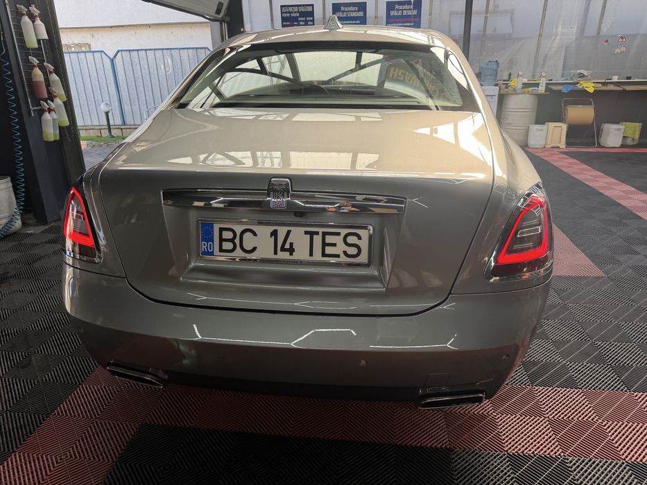 Vand Rolls Royce Ghost Space Gray!BeSpoke ,grila iluminata!