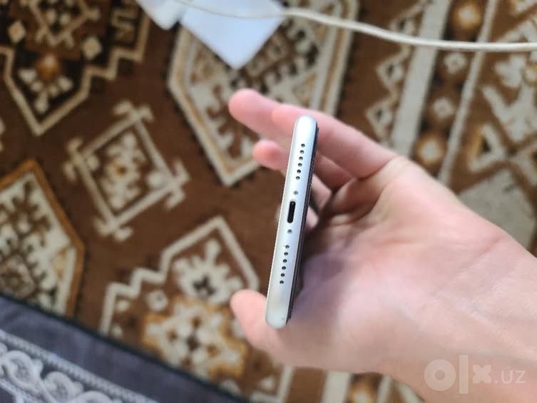 Iphone 11 idyal sotlad