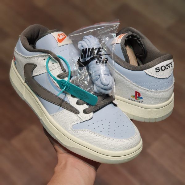 Nike SB Playstation