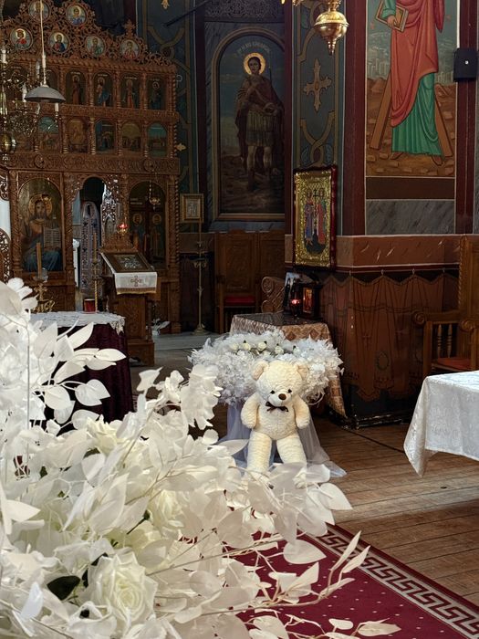 Decoratiuni evenimente- nunti, botezuri, majorate, etc.  foto cornere