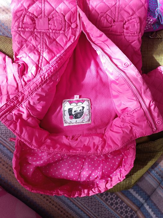 Куртки демисезонные на девочку