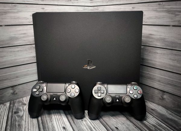 Sony playstation 4 pro
