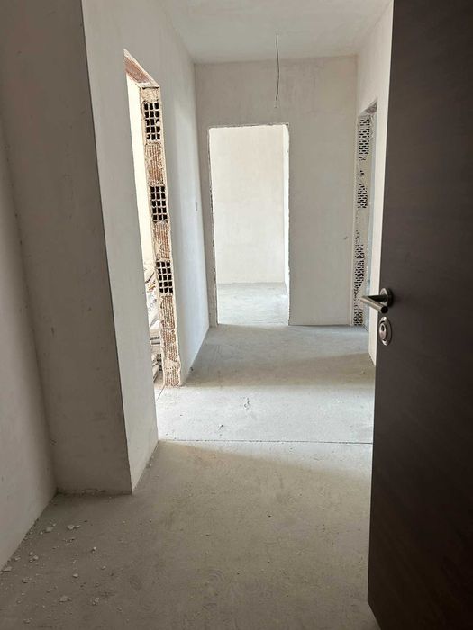 Продава се Тристаен апартамент в Пловдив, Тракия - 100 кв.м за 1370 €/кв.м - Снимка #6