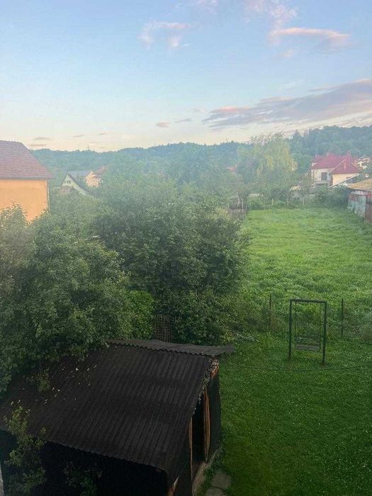 Vand casa + teren zona de sud a Municipiului  Campulung