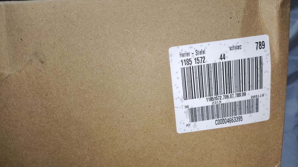 Леки и много удобни мъжки боти от естествена кожа LEVIS №44