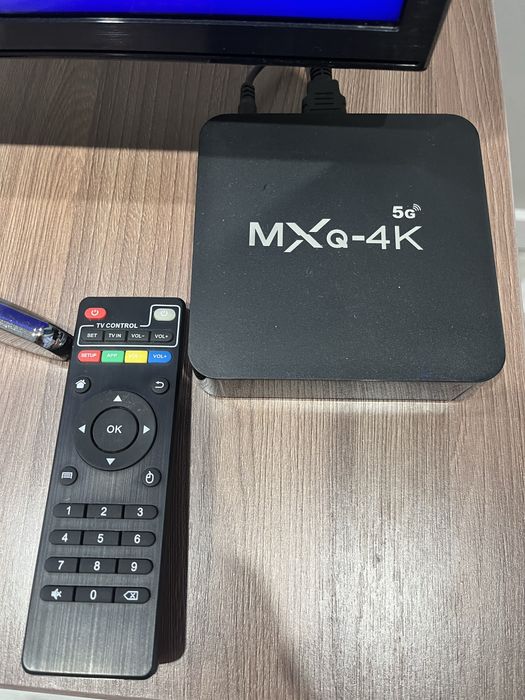 Продам для тв смарт приставку