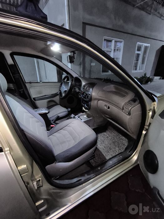 Lada kalina 324.000 km yurgan 4000$ kelshamiz