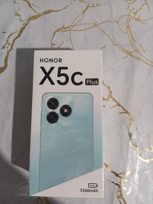 Хонор новый в коробке