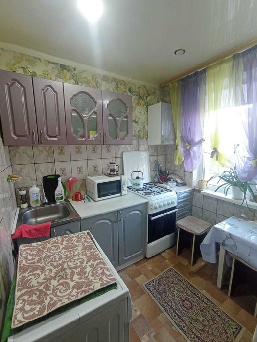 Продам 2 комн. квартиру в г.Уральск