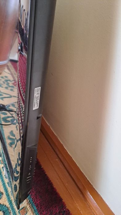 LG 42  televizor sotiladi