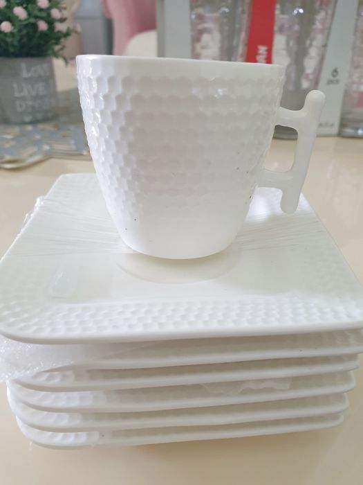 Сервиз за кафе .