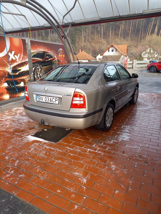 Skoda  octavia   1.4  16v
