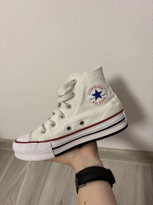 Converse Chuck Taylor, marimea 32
