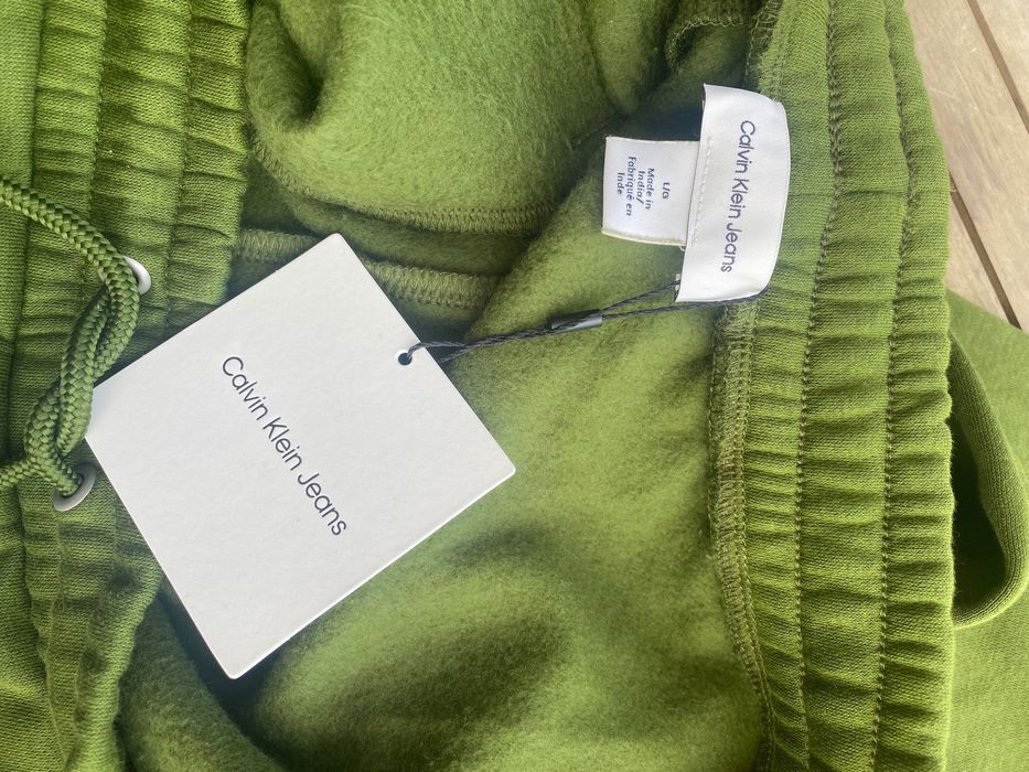 спортни панталони calvin Klein