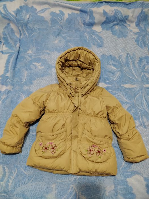 Детская курточка на девочку