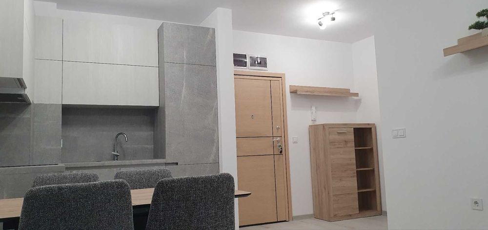 Дава се под наем Двустаен апартамент в к.к. Св.Св. Константин и Елена - 60 кв.м за 850 € - Снимка #7