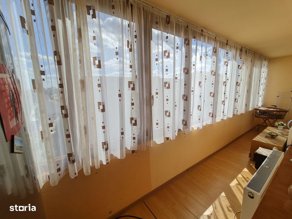 Vand apartament 5 camere Micalaca Str Abrud,2b.Decomandat,Spatios100mp