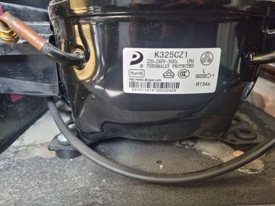 Два холодильника