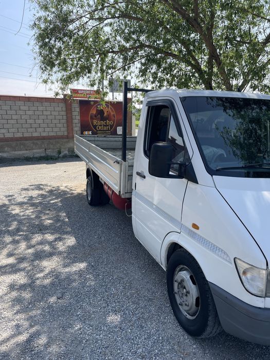 mercedes benz sprinter