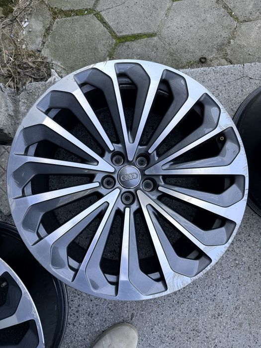Продавам оригинални джанти Audi E-tron 21"