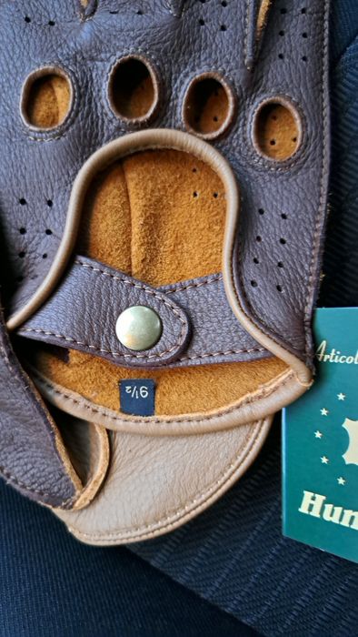 Manusi pentru condus