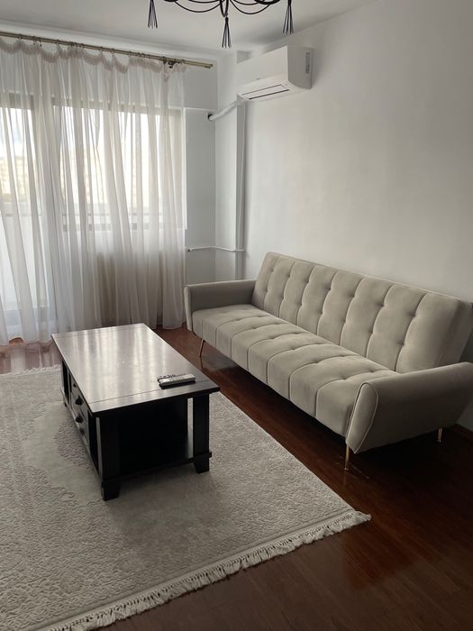 Apartament de inchiriat