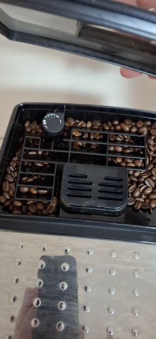 Expresor Delonghi Magnifica S