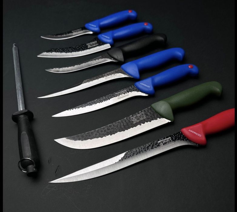 SET Macelarie Black Edition 8 piese
profesionale fier forjat