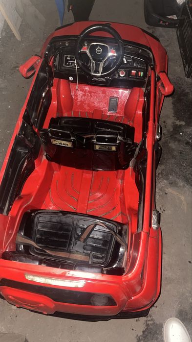 Машинка электро детская