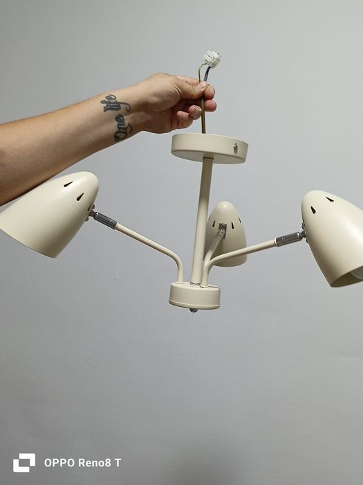 Продам люстры в отличном состоянии