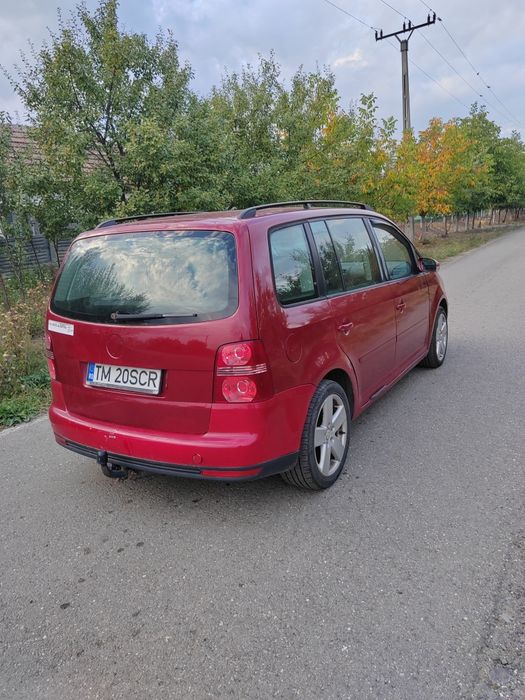 VOLKSWAGEN Touran 2005 — imagine 4